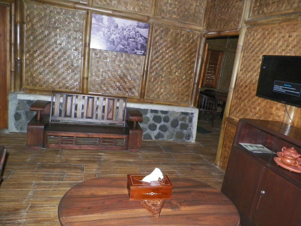 Villa Kampung Karuhun Sutan Raja Bandung Pokój zdjęcie