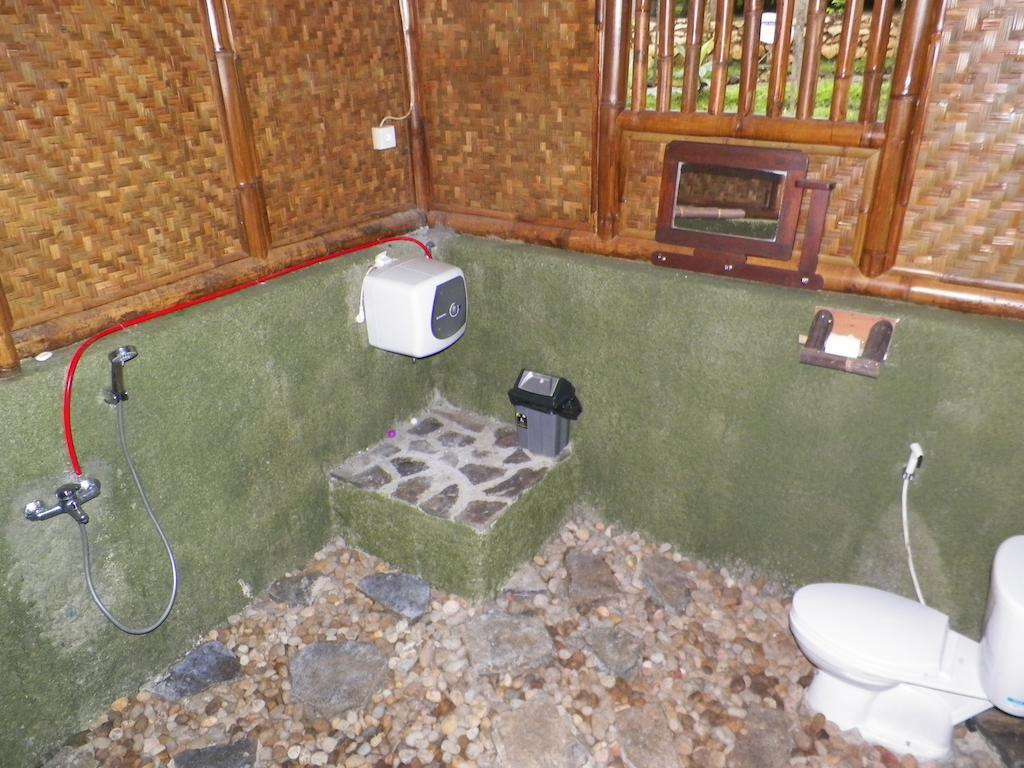 Villa Kampung Karuhun Sutan Raja Bandung Pokój zdjęcie